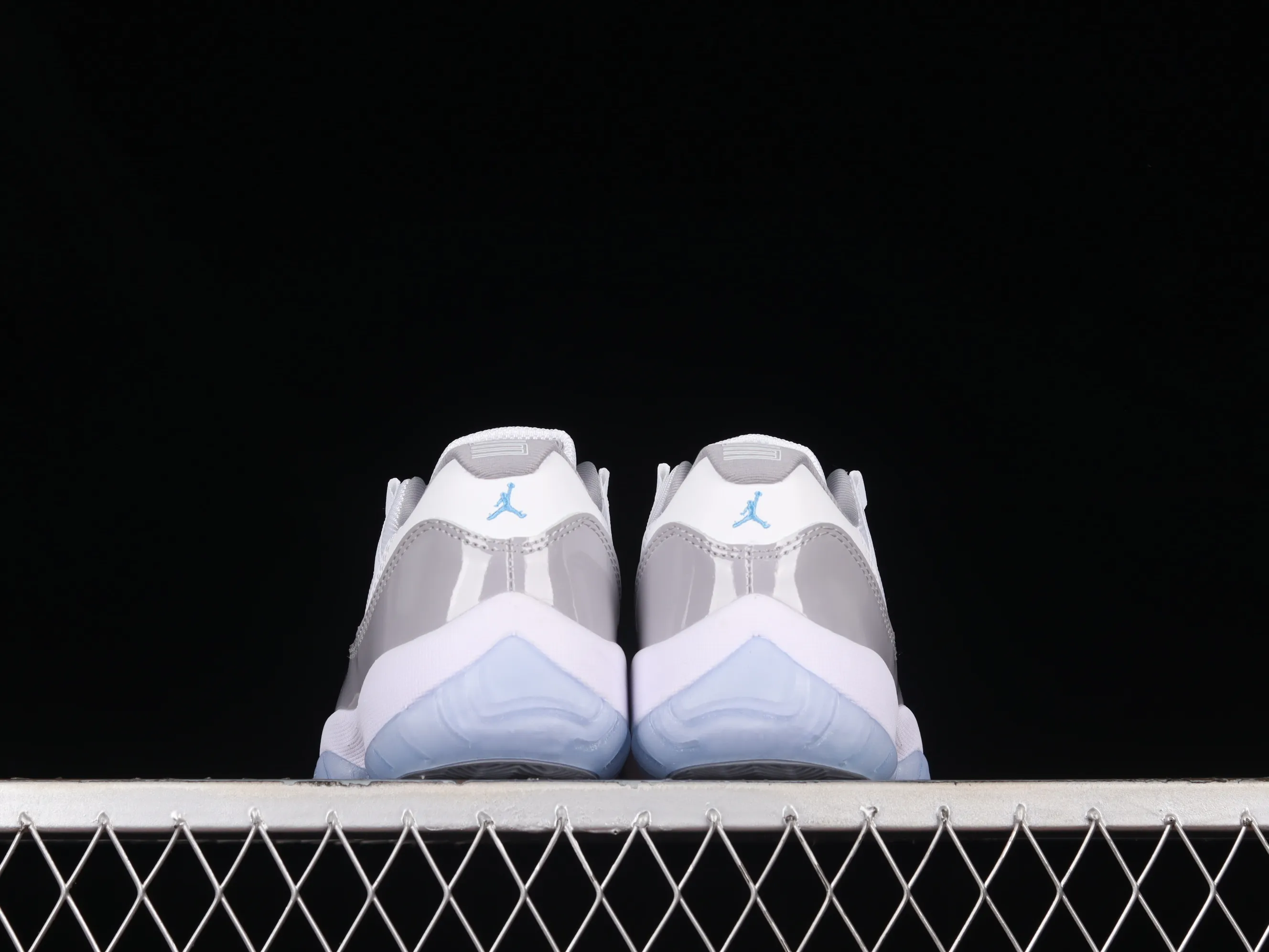 All categories Air Jordan Jordan series basketball shoes Air Jordan 11 Air Jordan AJ11 Low "Cement Grey" AJ11 Joe 11 cool gray 2.0 low-top basketball shoes AV2187-140